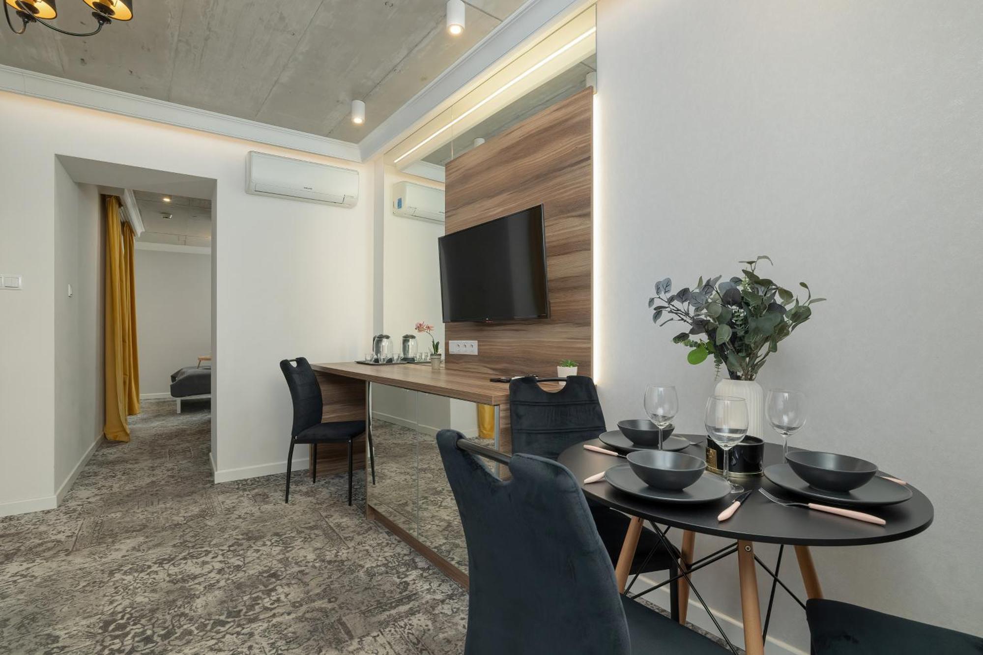 Modern & Comfy Apartment Rakowicka 6 Cracow By Renters Krasków Exterior foto